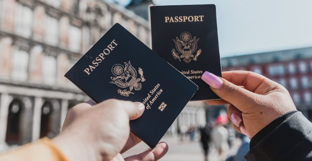 移民：2023全球护照排行榜出炉！美国跌下神坛，第一名出乎意料